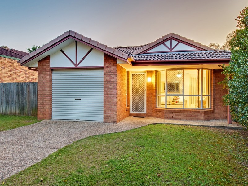 30 Acorn Circuit, Forest Lake QLD 4078