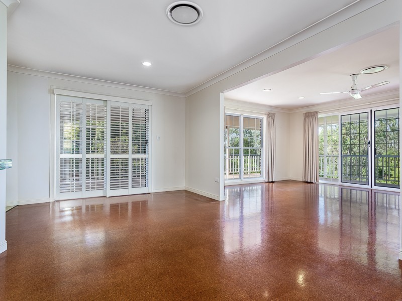 104 Creekside Street, Kenmore Hills QLD 4069