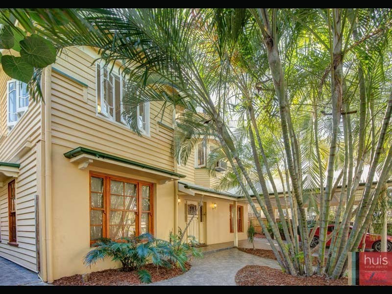 16 Tandoor St, Morningside QLD 4170