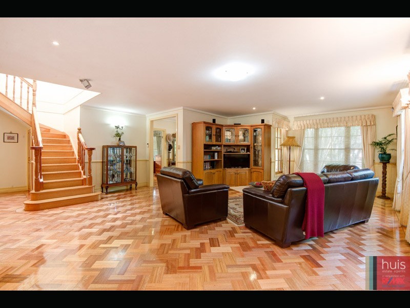 16 Tandoor St, Morningside QLD 4170