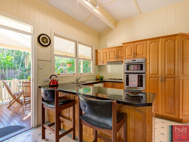 16 Tandoor St, Morningside QLD 4170