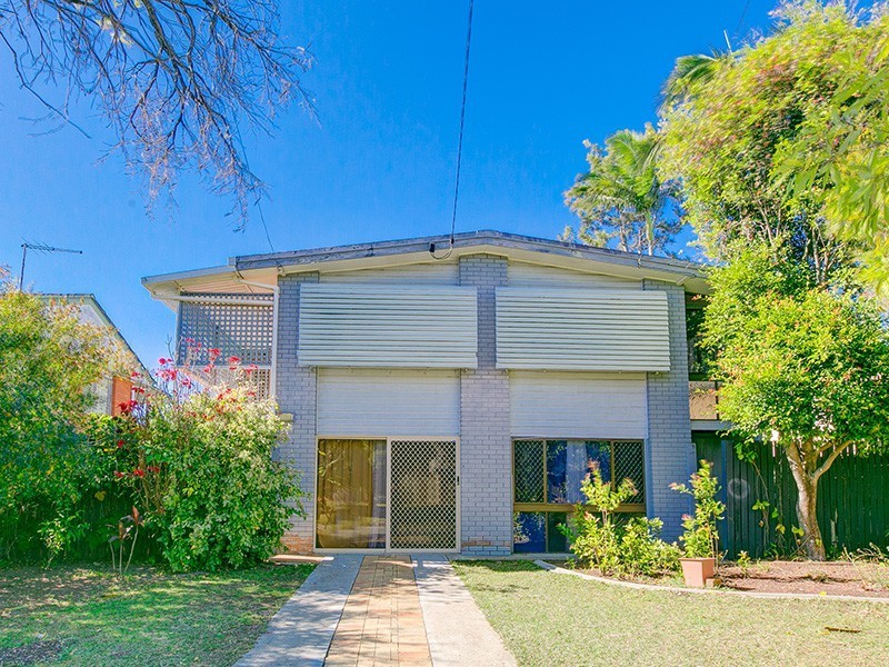 5 Mansfield Street, Strathpine QLD 4500
