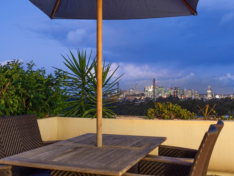 22/32 Tipuana Place, Bardon QLD 4065