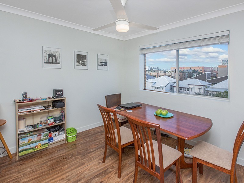2/306 Kent Street, Teneriffe QLD 4005