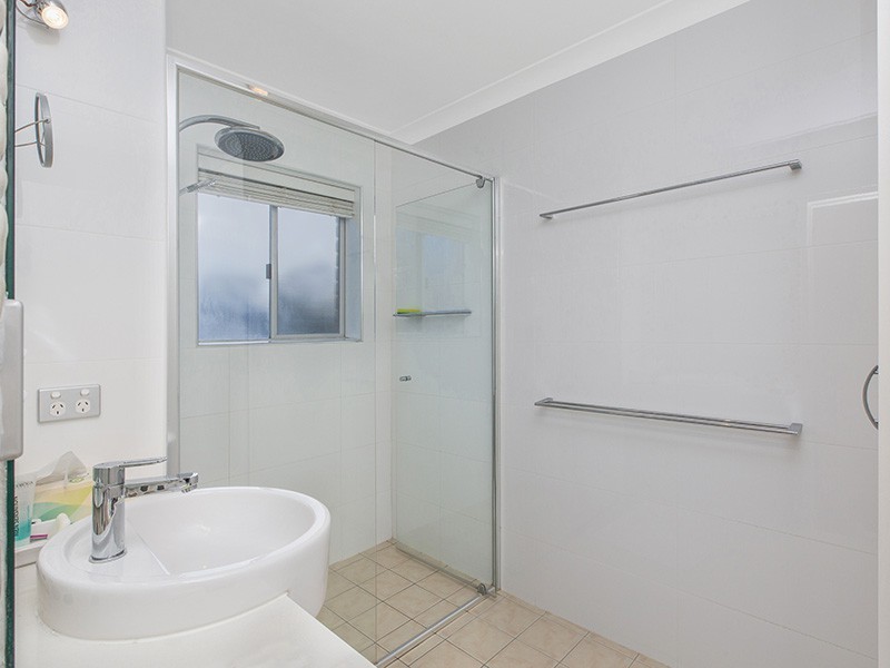 2/306 Kent Street, Teneriffe QLD 4005