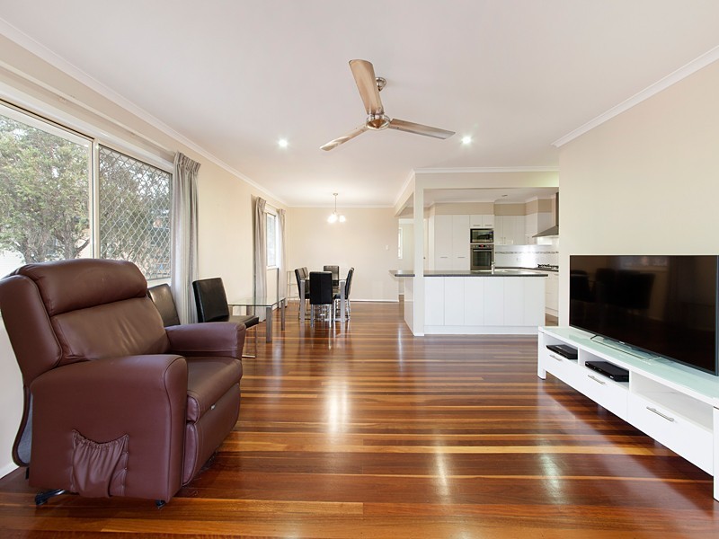 4 Dibbil Street, Chermside West QLD 4032