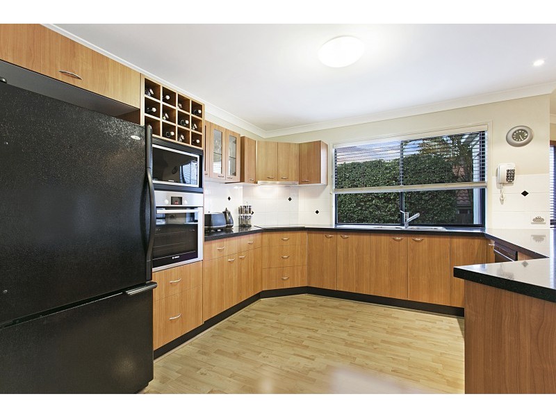 71 Jason Street, Sinnamon Park QLD 4073