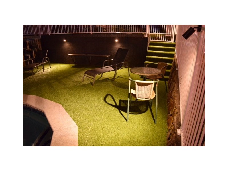 2/3 Cox Road, Windsor QLD 4030