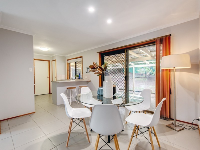 6 Pallert Street, Middle Park QLD 4074