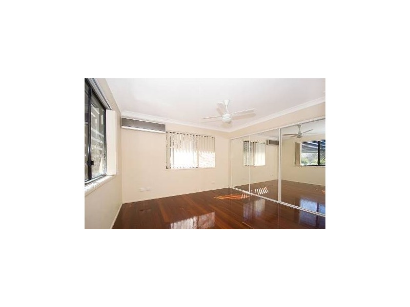 3/56 Central Avenue, Indooroopilly QLD 4068