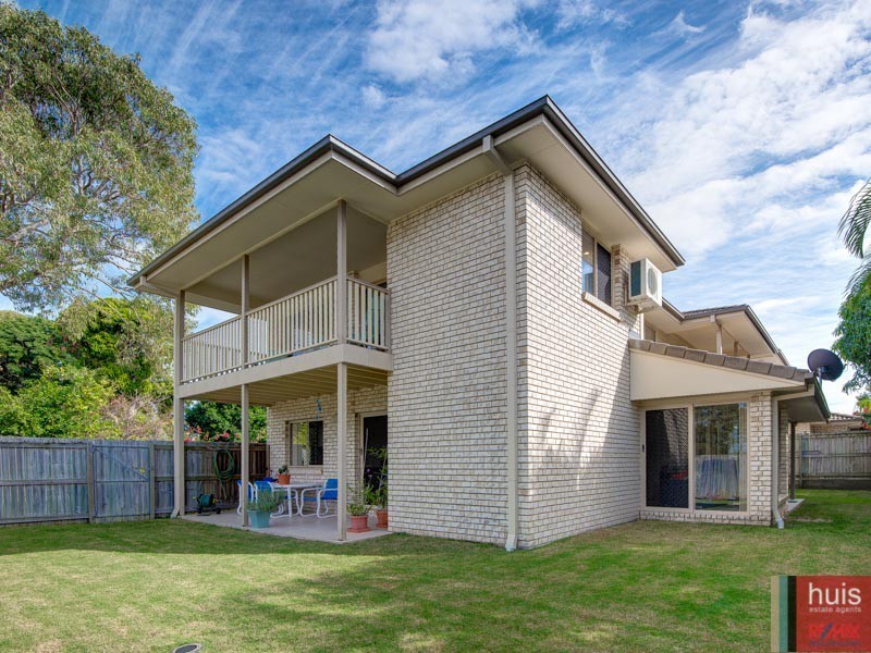 4/6 Wattle St, Victoria Point QLD 4165