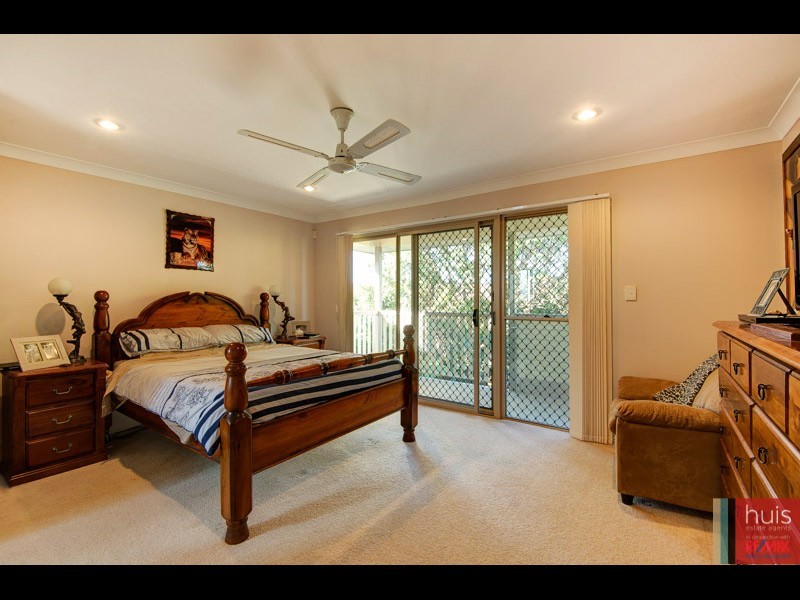 4/6 Wattle St, Victoria Point QLD 4165