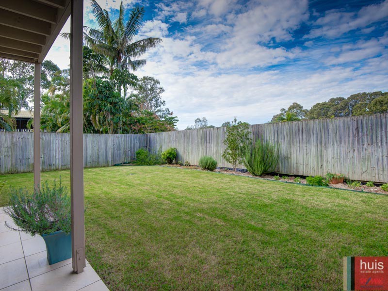 4/6 Wattle St, Victoria Point QLD 4165