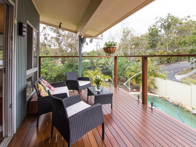 1 Chantilly Street, Chapel Hill QLD 4069