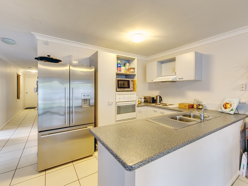 65 Laricina Cct, Forest Lake QLD 4078