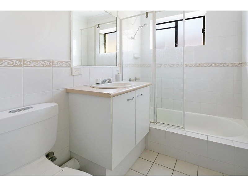 31/44 Brisbane Street, Toowong QLD 4066