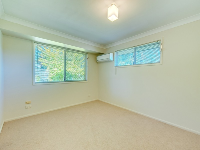 12 Wentworth Cl, Forest Lake QLD 4078