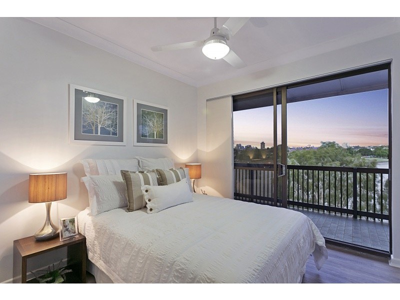 50/44 Brisbane Street, Toowong QLD 4066