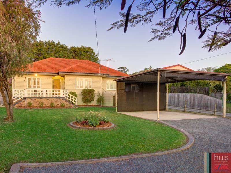 26 Jellicoe St, Manly West QLD 4179
