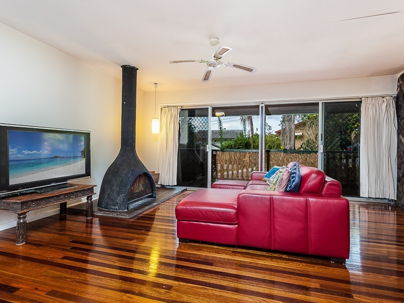 44 Aberfeldy Street, Kenmore QLD 4069