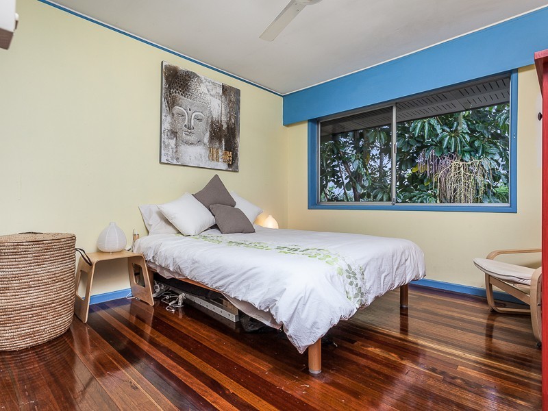 44 Aberfeldy Street, Kenmore QLD 4069