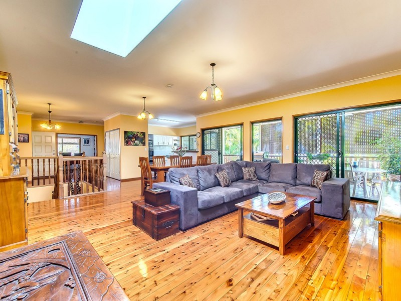 35 Carolina Parade, Forest Lake QLD 4078