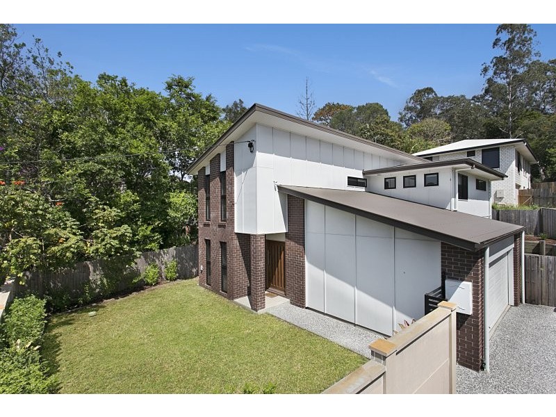 943 Moggill Road, Kenmore QLD 4069