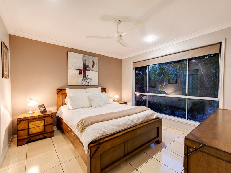 39 Clarendon Circuit, Forest Lake QLD 4078