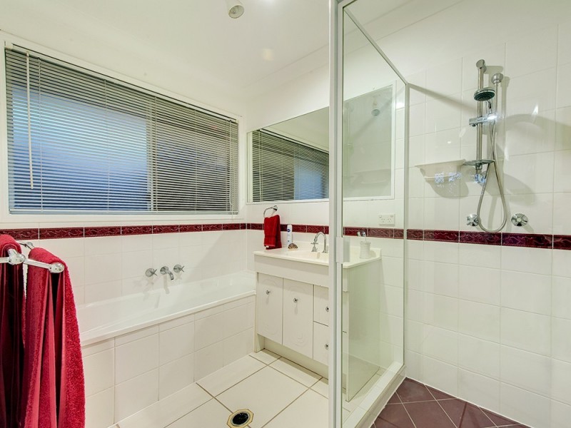 39 Clarendon Circuit, Forest Lake QLD 4078