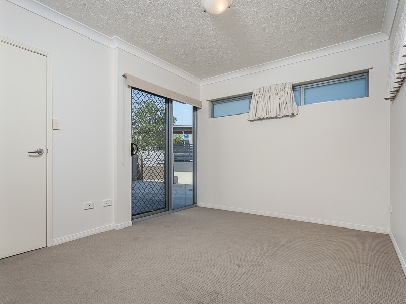 4/36 Holland Street, Toowong QLD 4066