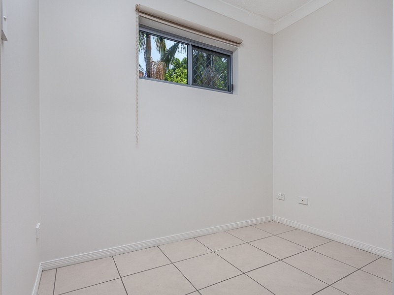 4/36 Holland Street, Toowong QLD 4066