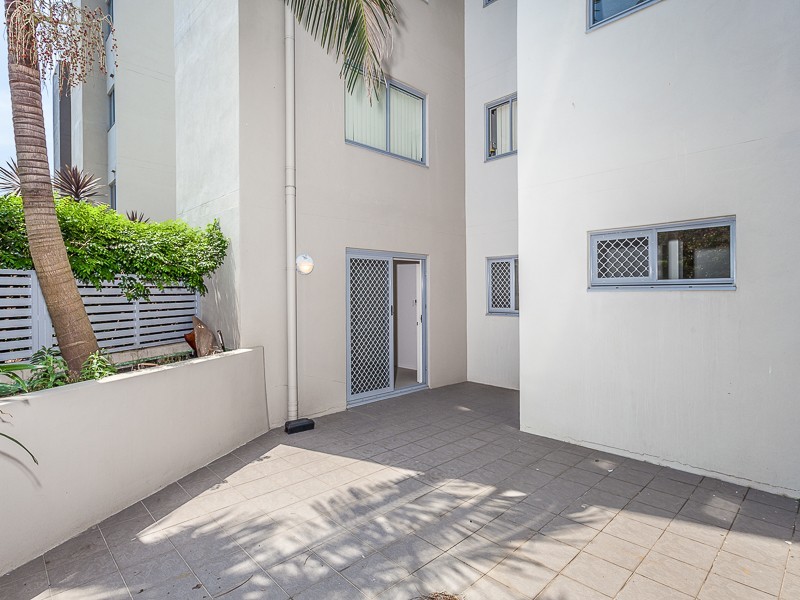 4/36 Holland Street, Toowong QLD 4066