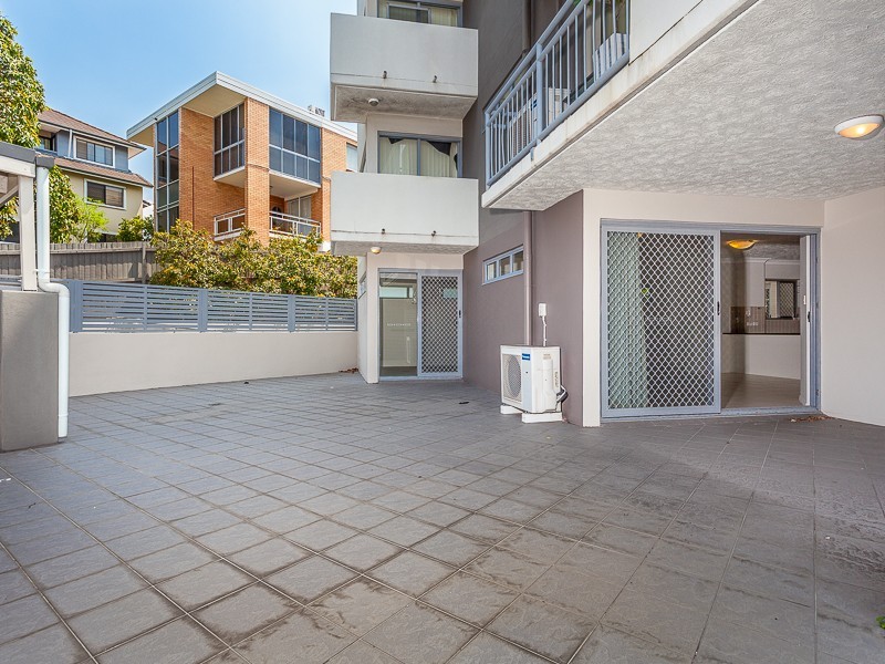 4/36 Holland Street, Toowong QLD 4066