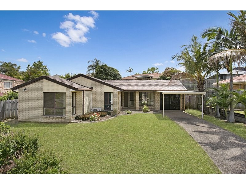 15 Sandalwood Street, Sinnamon Park QLD 4073