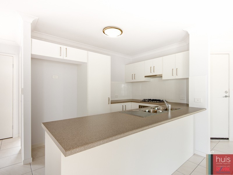 32/110 Lexey Cr, Wakerley QLD 4154