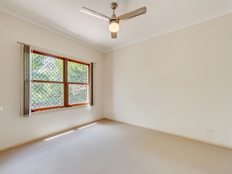 6 Clearpoint Way, Springfield Lakes QLD 4300