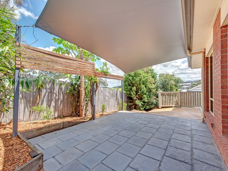 6 Clearpoint Way, Springfield Lakes QLD 4300
