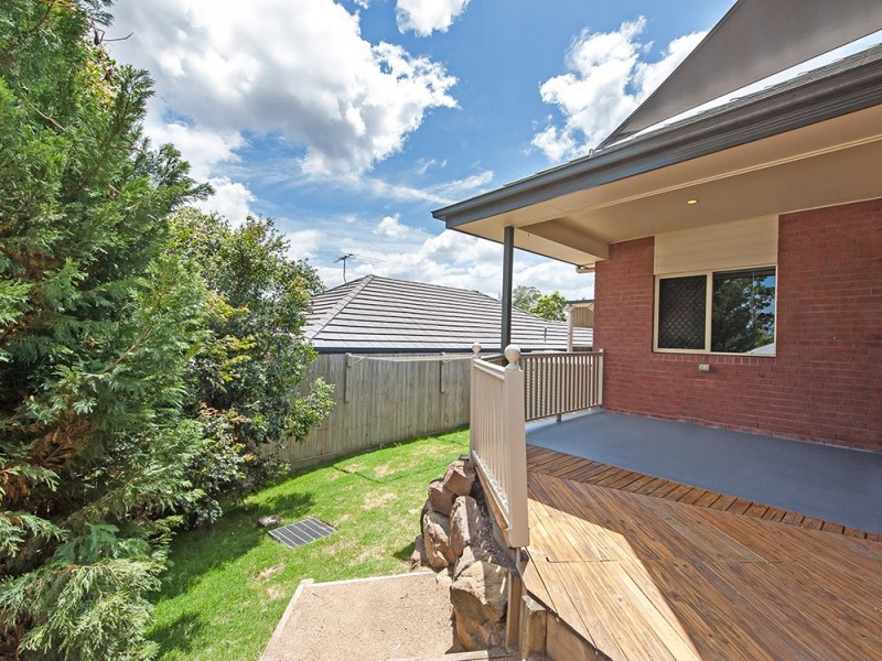 6 Clearpoint Way, Springfield Lakes QLD 4300