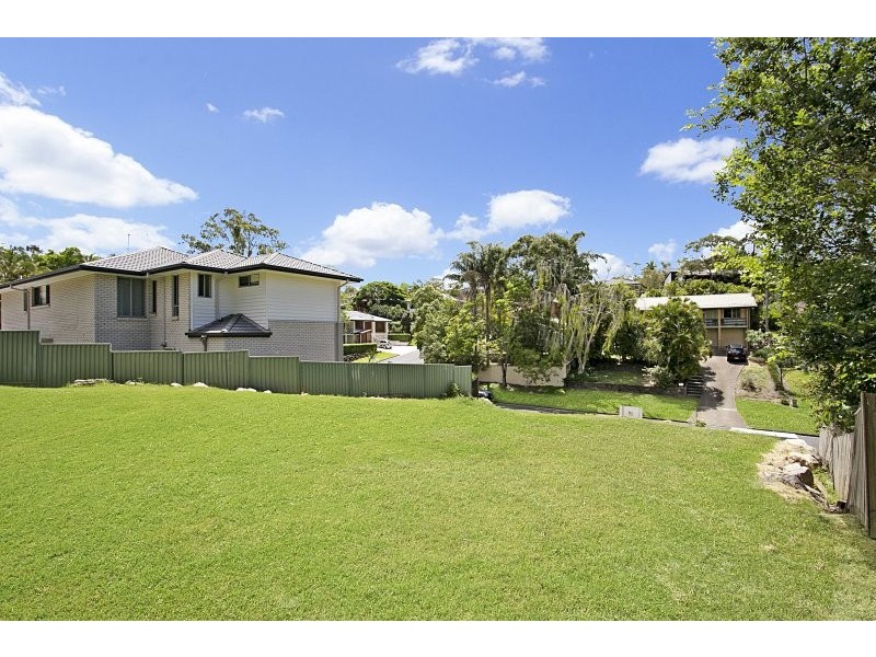 12 Conargo Street, Mount Ommaney QLD 4074