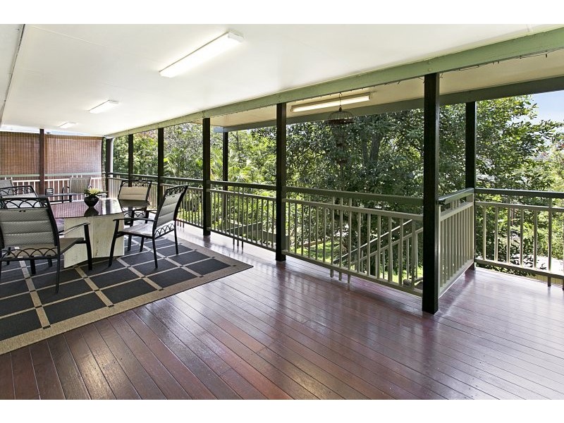 43 Brownie Street, Jamboree Heights QLD 4074