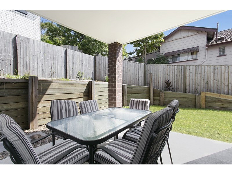 943 Moggill Road, Kenmore QLD 4069