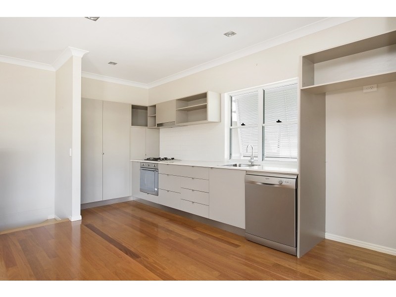 1/28-30 Rutland Street, Coorparoo QLD 4151