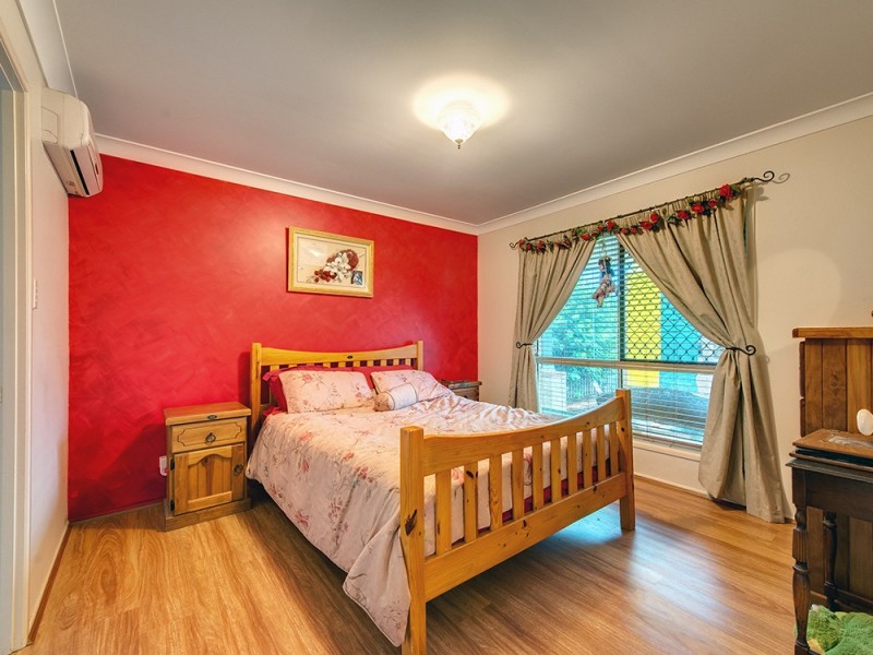 17 Ashton Way, Forest Lake QLD 4078