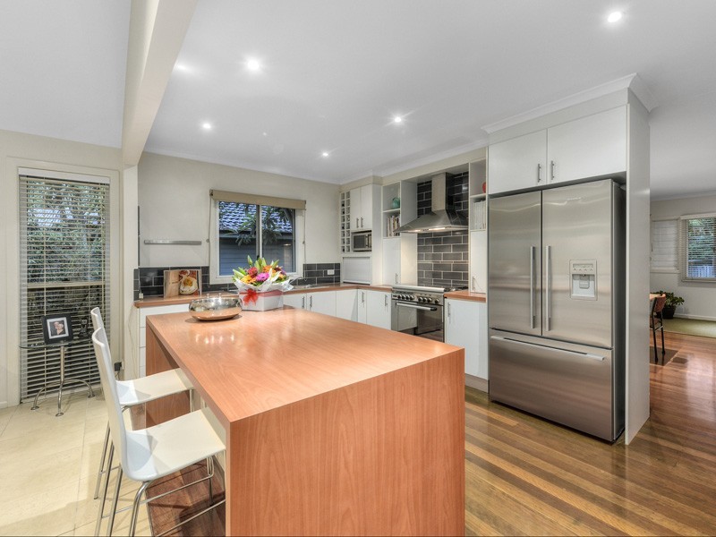 7 Jackdaw Street, Bardon QLD 4065