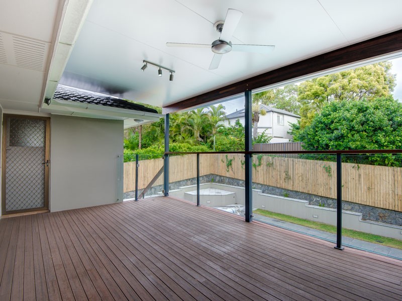 30 Ferol st, Coorparoo QLD 4151