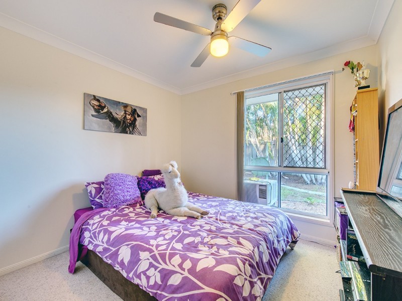 35 Amara Cr, Forest Lake QLD 4078