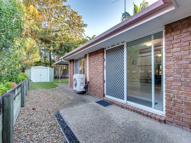 35 Amara Cr, Forest Lake QLD 4078