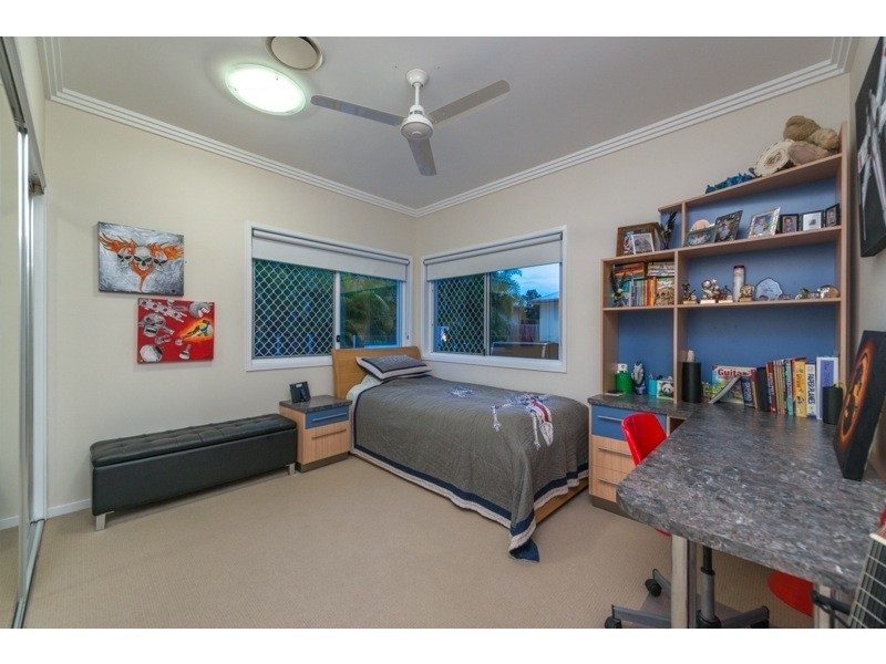 51 Condamine Drive, Sinnamon Park QLD 4073