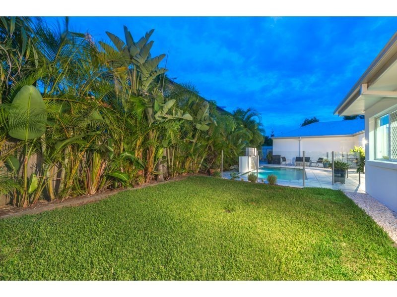 51 Condamine Drive, Sinnamon Park QLD 4073