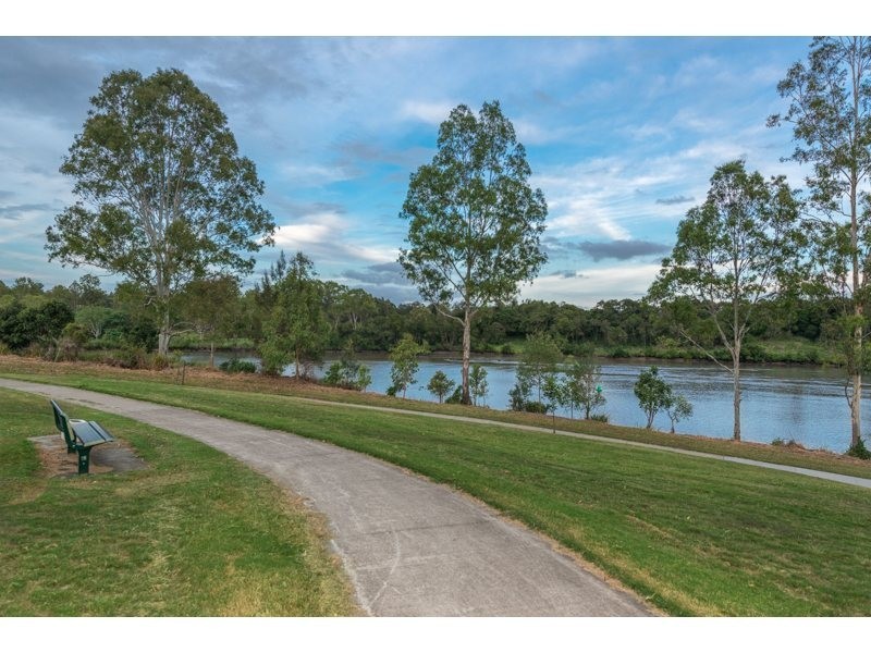 51 Condamine Drive, Sinnamon Park QLD 4073